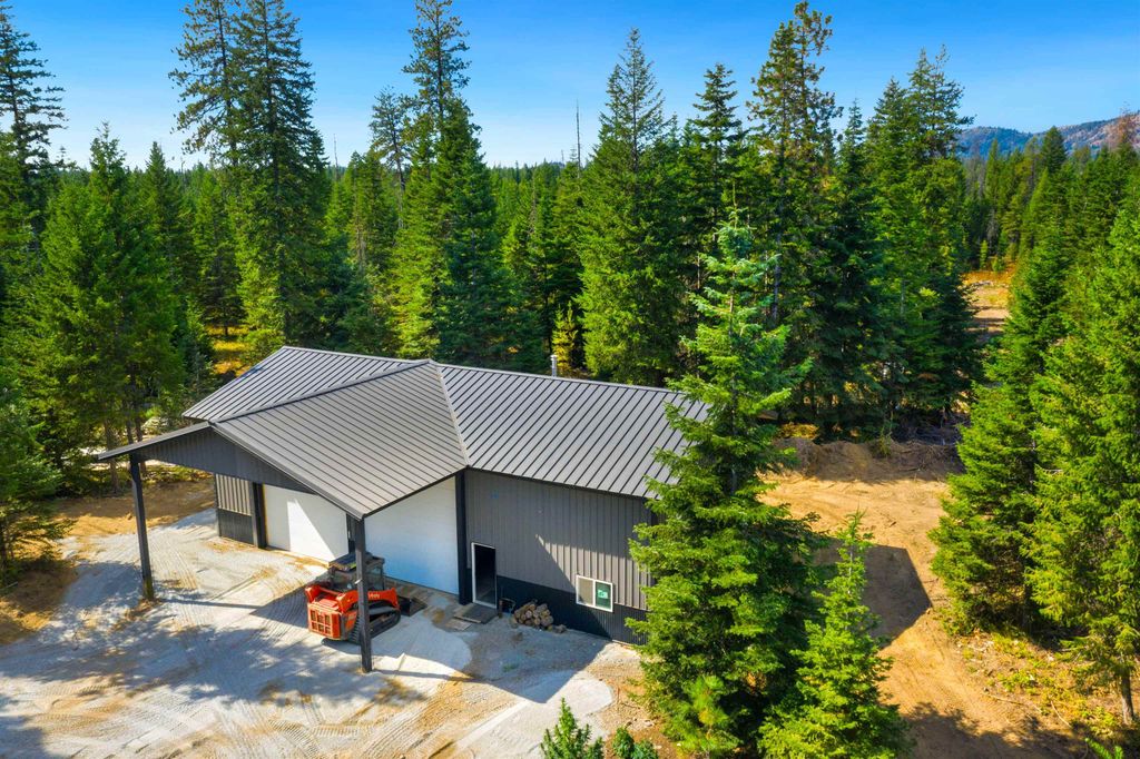 701 Happy Trails Ln, Newport, WA 99156 photo 2