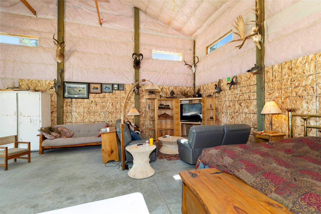 701 Happy Trails Ln, Newport, WA 99156 photo 24