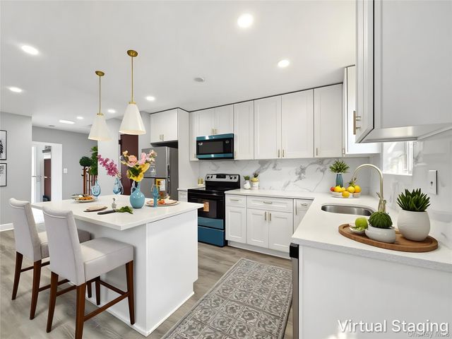 806 E 227th Street, Bronx, NY 10466