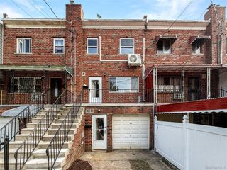 806 E 227th Street, Bronx, NY 10466