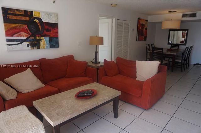210 174th St 1904, Sunny Isles Beach, FL 33160