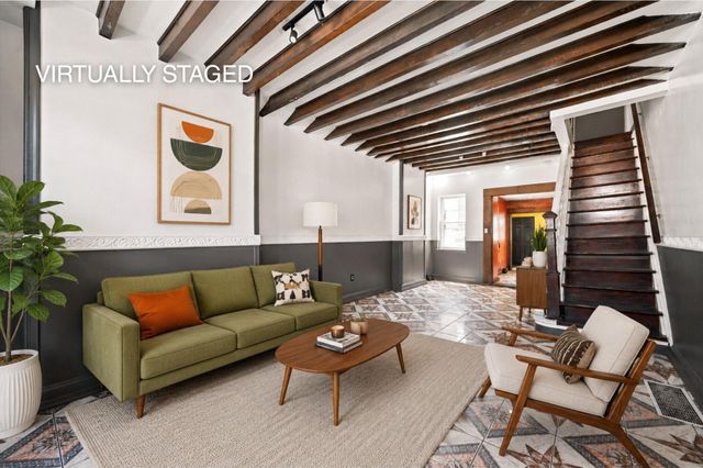 102 E HUNTINGDON ST, Philadelphia, PA 19125
