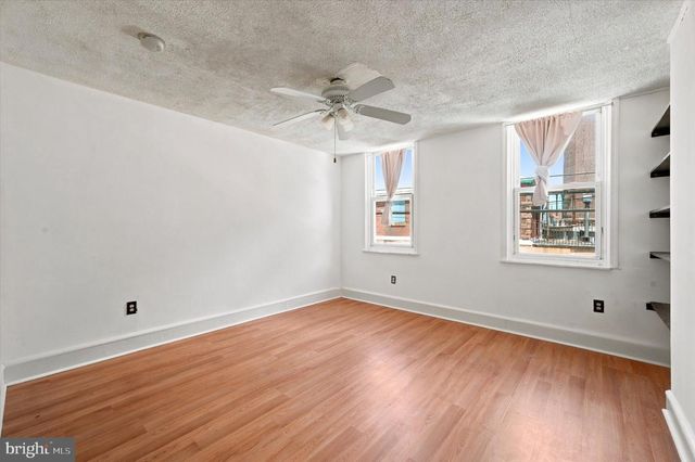 102 E HUNTINGDON ST, Philadelphia, PA 19125