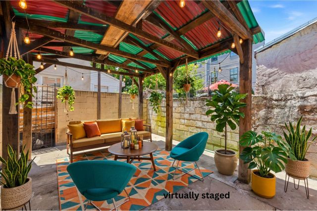 102 E HUNTINGDON ST, Philadelphia, PA 19125