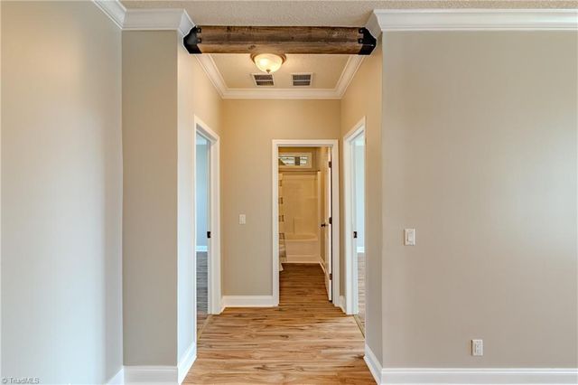 1009 Ray Loop Road, Westfield, NC 27053