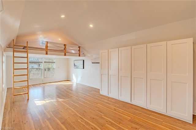 1009 Ray Loop Road, Westfield, NC 27053