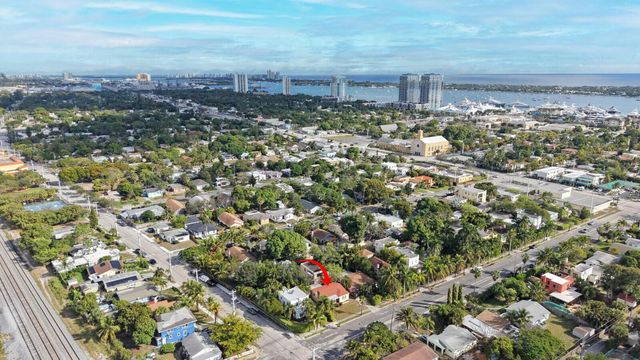 711 36th Street, West Palm Beach, FL 33407