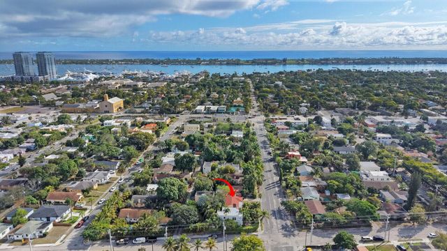 711 36th Street, West Palm Beach, FL 33407