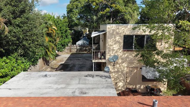 711 36th Street, West Palm Beach, FL 33407