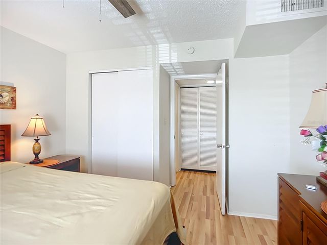 3785 LAKE BAYSHORE DRIVE H-405, Bradenton, FL 34205