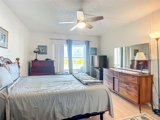 3785 LAKE BAYSHORE DRIVE H-405, Bradenton, FL 34205