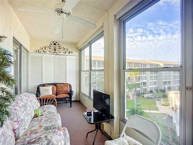 3785 LAKE BAYSHORE DRIVE H-405, Bradenton, FL 34205