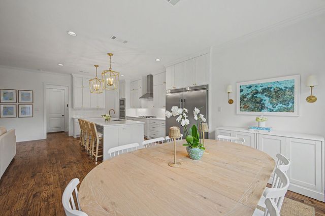 559 Coolair Drive, Dallas, TX 75218