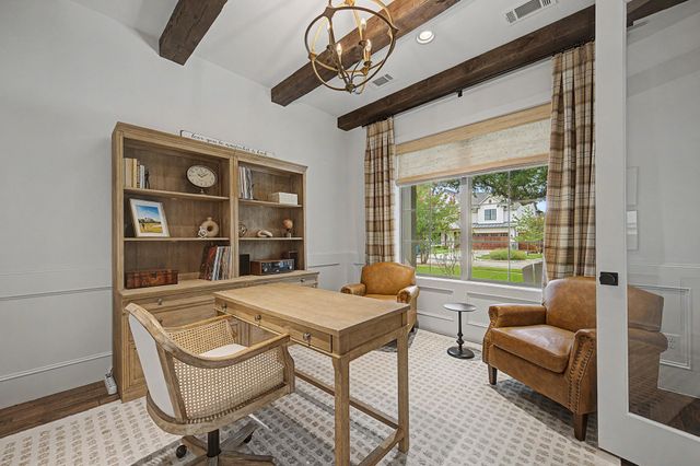 559 Coolair Drive, Dallas, TX 75218