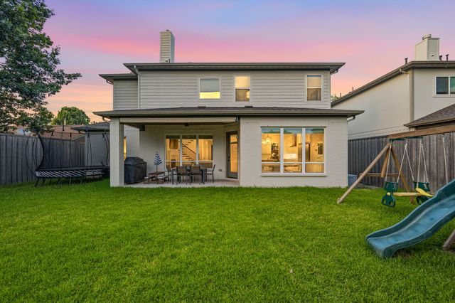 559 Coolair Drive, Dallas, TX 75218