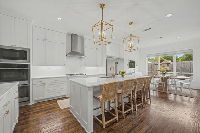 559 Coolair Drive, Dallas, TX 75218