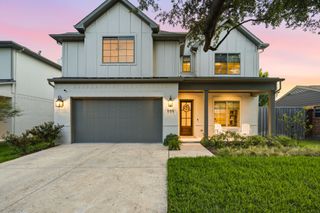 559 Coolair Drive, Dallas, TX 75218