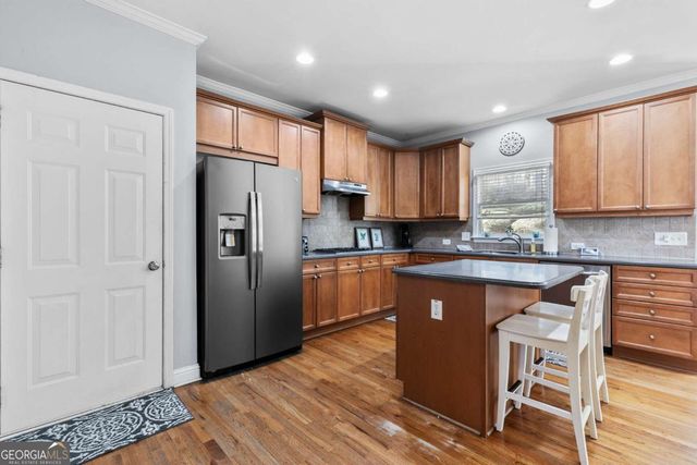 210 River Laurel Way, Woodstock, GA 30188