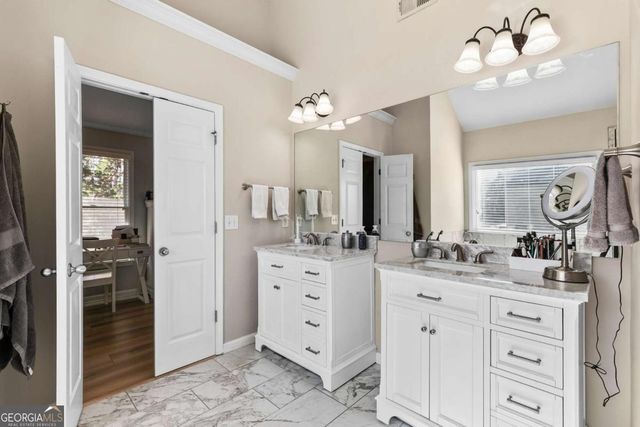 210 River Laurel Way, Woodstock, GA 30188