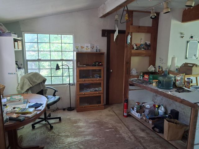 7425 Salmon Creek Road, Garberville, CA 95542