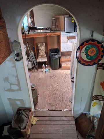 7425 Salmon Creek Road, Garberville, CA 95542