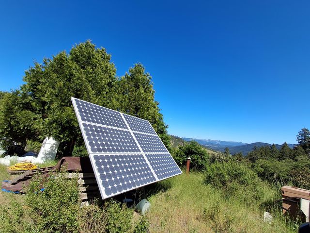 7425 Salmon Creek Road, Garberville, CA 95542