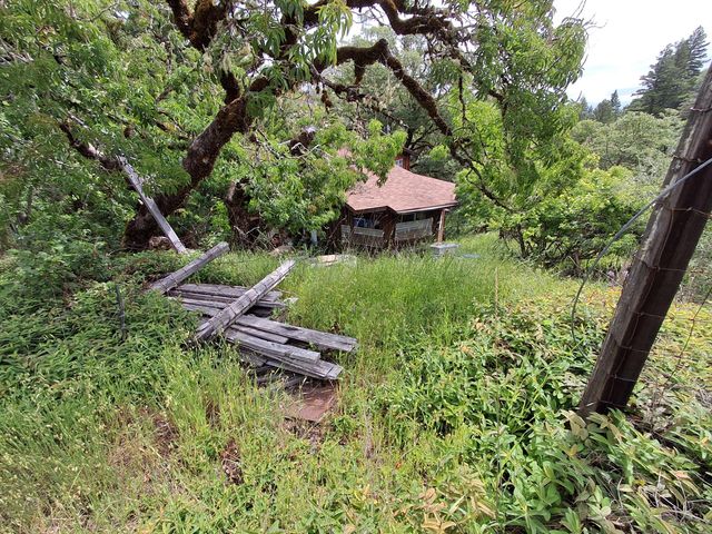 7425 Salmon Creek Road, Garberville, CA 95542