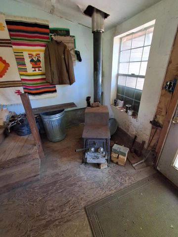 7425 Salmon Creek Road, Garberville, CA 95542