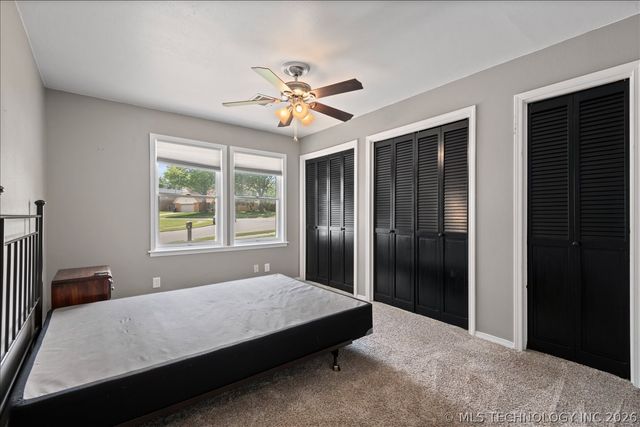 208 SE Quail Ridge Loop, Bartlesville, OK 74006