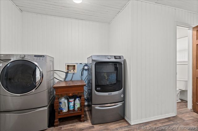 208 SE Quail Ridge Loop, Bartlesville, OK 74006