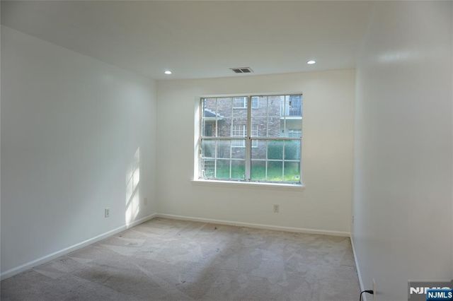 786-802 Summer B2, Newark, NJ 07104