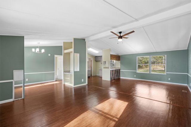 4210 Wheeler Street, Bellmead, TX 76705