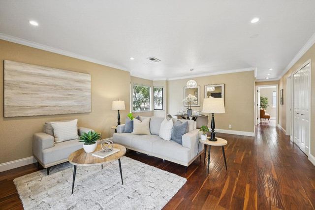 712 SAN CONRADO Terrace 4, Sunnyvale, CA 94085