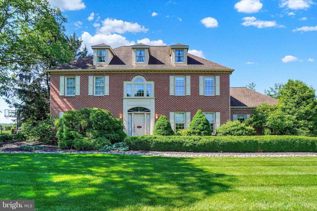2547 HEPPLEWHITE DRIVE, York, PA 17404