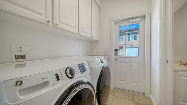 5970 GIARDINO LANE, Sarasota, FL 34232