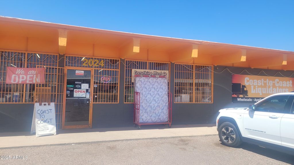 2026 N 27TH Avenue, Phoenix, AZ 85009 — photo 4