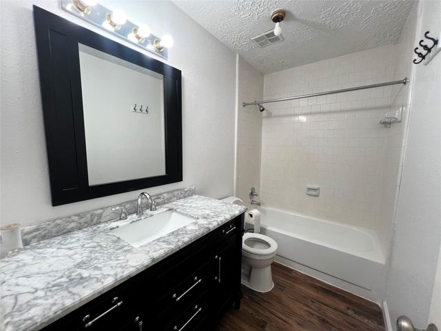 7019 Haven Creek Drive, Cypress, TX 77433