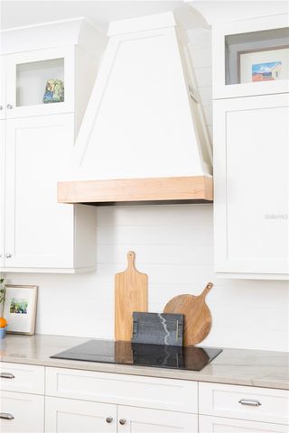 2002 SHAW LANE, Orlando, FL 32814