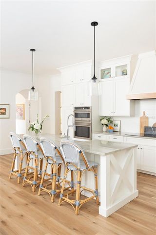 2002 SHAW LANE, Orlando, FL 32814