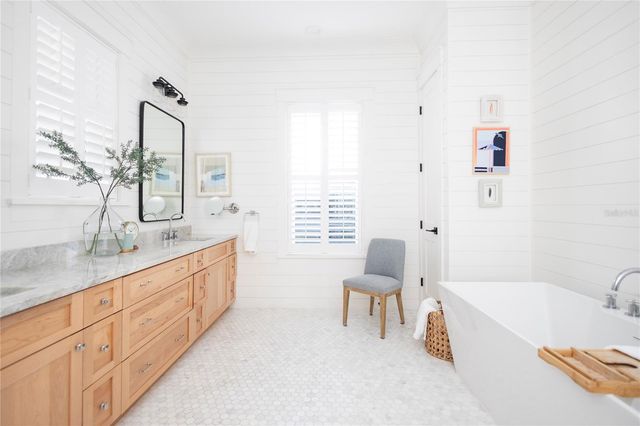 2002 SHAW LANE, Orlando, FL 32814