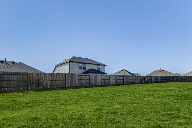 4306 Harrow Stone Court, Baytown, TX 77521