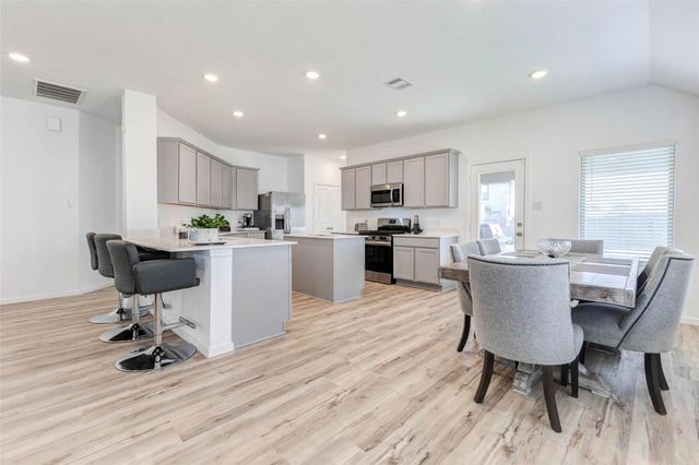 4306 Harrow Stone Court, Baytown, TX 77521