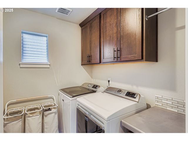 5585 MOUNTAIN QUAIL Dr, Salem, OR 97306