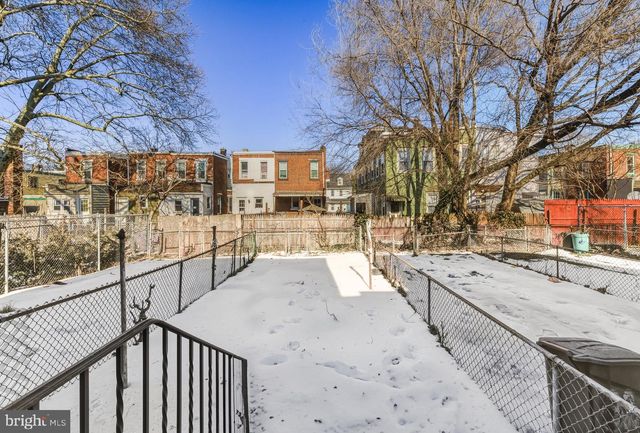 319 BERGEN ST, Gloucester City, NJ 08030