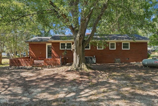 544 N Dunn Street, Angier, NC 27501