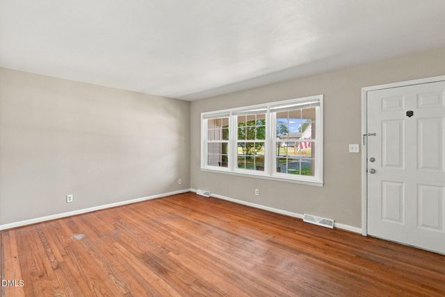 544 N Dunn Street, Angier, NC 27501