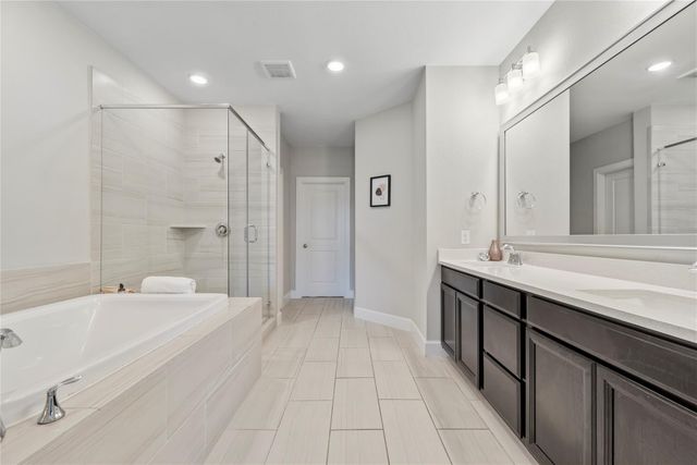2206 Bridgeport Path Drive, Missouri City, TX 77459