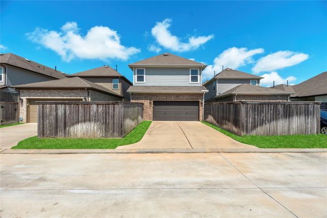 2206 Bridgeport Path Drive, Missouri City, TX 77459