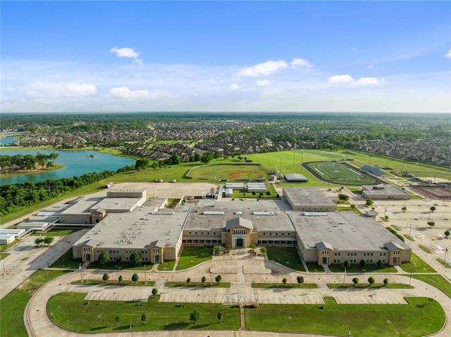 2206 Bridgeport Path Drive, Missouri City, TX 77459