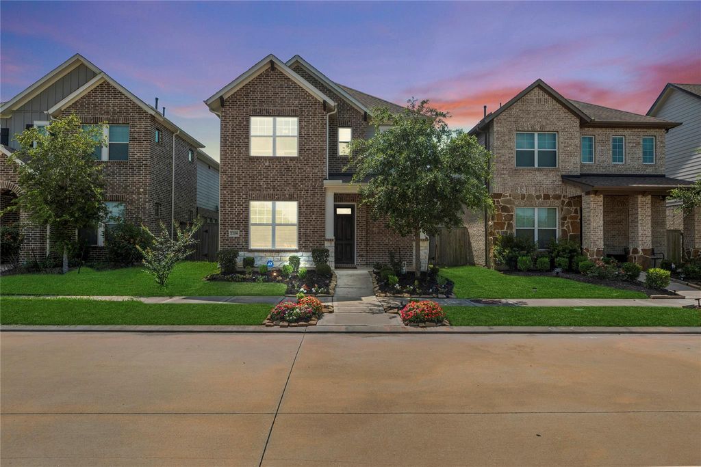2206 Bridgeport Path Drive, Missouri City, TX 77459